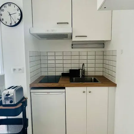 Avec Terrasse Et Parking, Animaux Admis, Proche Thermes - Fr-1-495-106 *