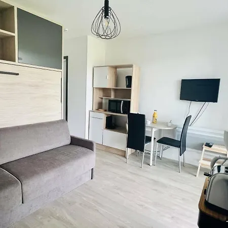 شقة Avec Terrasse Et Parking, Animaux Admis, Proche Thermes - Fr-1-495-106 كامبو-لي-بان